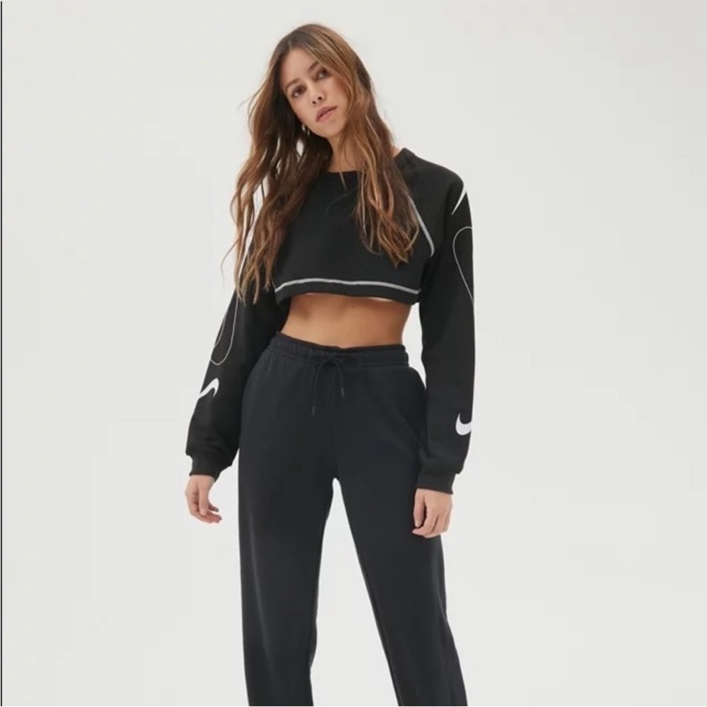 Cropped Reworked Nike Swoosh Sweatshirt